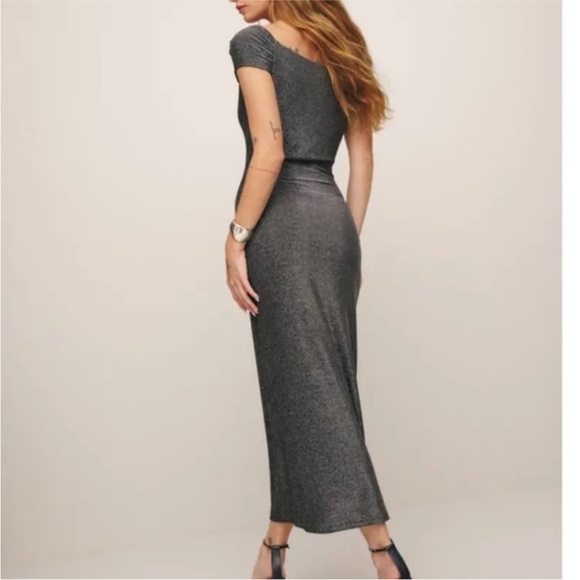 SILVER/GREY Off the shoulder Dress - Picture 3 of 5